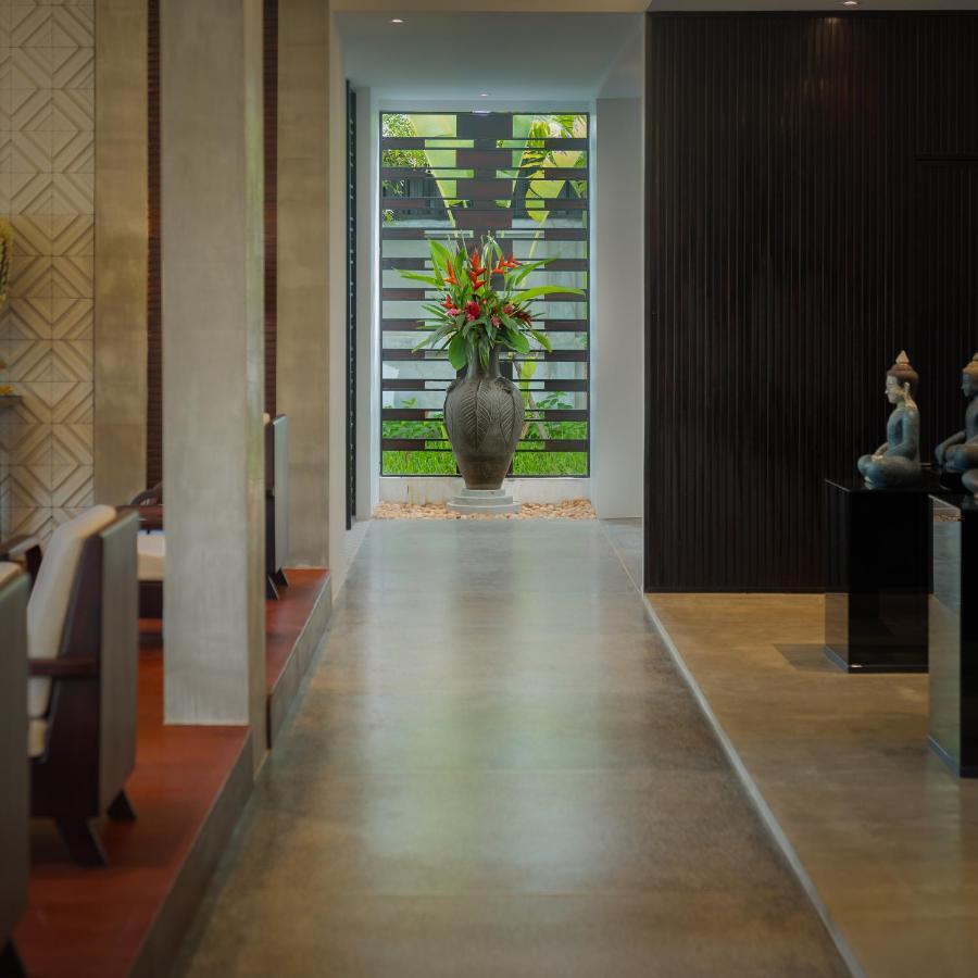 סיאם ריפ Eightfold Urban Resort מראה חיצוני תמונה Interior of the hotel