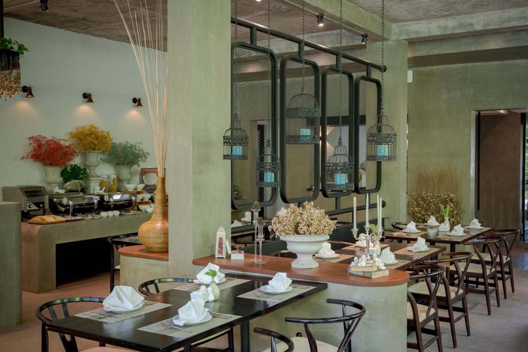 סיאם ריפ Eightfold Urban Resort מראה חיצוני תמונה Restaurant